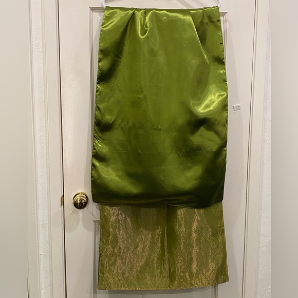 Bohemian chartreuse silk wrap - Picture 2 of 12